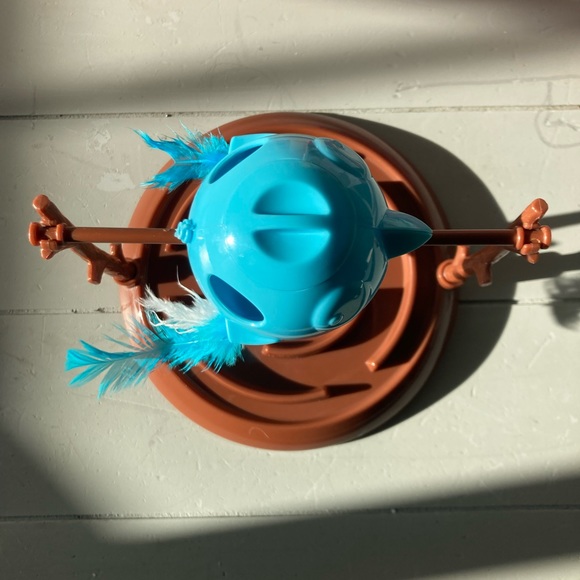 Cool Cat Treat Challenge - Bird on a Spit Design with Maze 🐦 🍬 🐈 🏆 - Picture 2 of 11